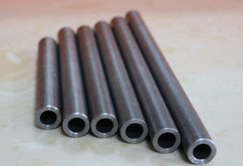 石油およびガスの行のための13.7に1016mm ASTM A106の継ぎ目が無い鋼管