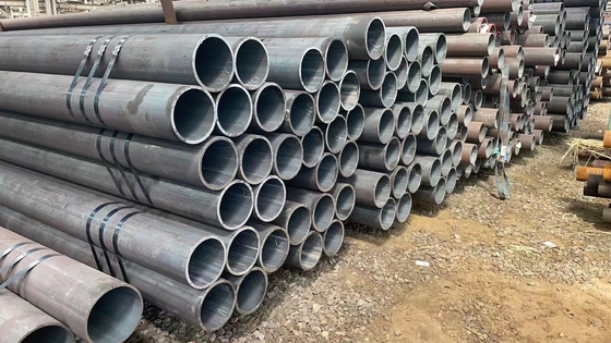 ASTM A106の継ぎ目が無い円形の合金鋼の管の海のパッケージ12meters