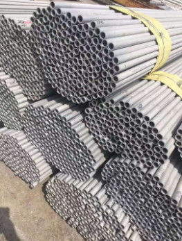 溶接されたSS316ステンレス鋼の継ぎ目が無い管0.1mmに100mm